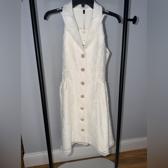 MOTF Dresses & Skirts - Motf Ivory Lace Button-Front Mini Dress | Sleeveless Collared | NWT | Size M